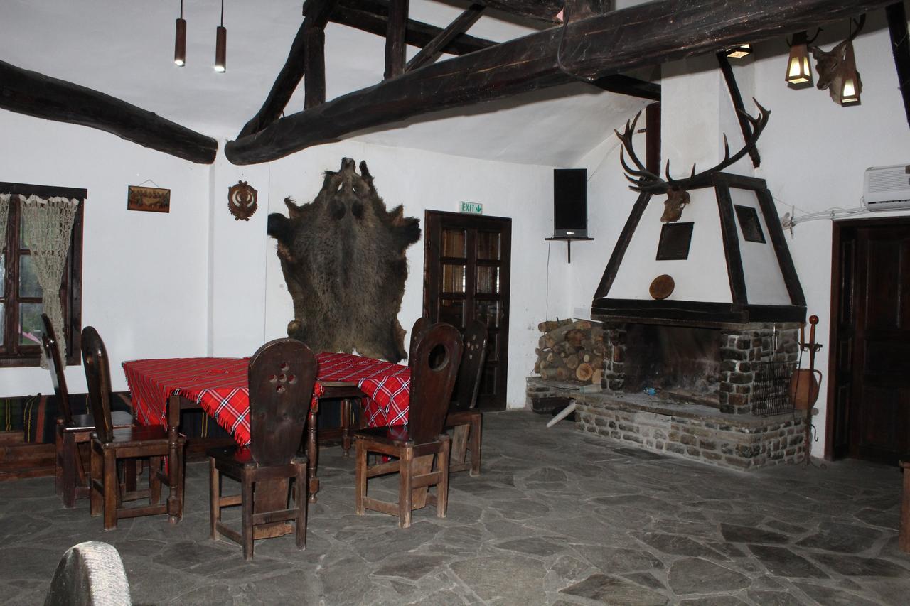 Hotel Divetsite Sliven Luaran gambar